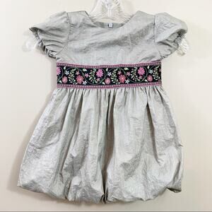 Hanna Andersson Floral Embroidered Silver Metallic Bubble Hem Short Sleeve Dress